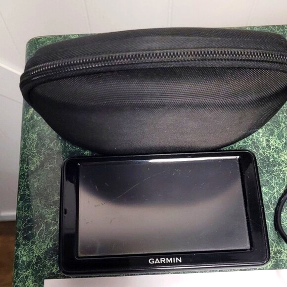 Garmin GPS 2555LMT - Picture 1 of 9